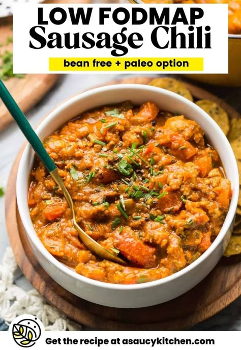 Delicious, comforting and gentle on the digestive system - this low FODMAP chili is so good even FODMAP eaters will want to go back for seconds! Made in one pot, cooked in about 30 minutes and packed full of protein and fibre to keep your satisfied. | Bean Free Paleo & Whole30 Friendly Low Fodmap Sausage Recipes, Low Fodmap Chili Recipe, Low Fodmap Chili, Fodmap Chili, Chili With Pumpkin, Fodmap Diet Food Lists, Fodmap Food List, Low Fodmap Vegetables, Pumpkin Sausage