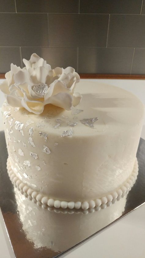 Silver leaf sugar flower cake Sugar Flower Cake, Sugar Flowers Cake, Sugar Flowers, Flower Cake, Silver Leaf, Vanilla Cake, Vanilla, Cake, Silver