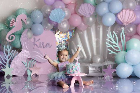 Mermaid Smash Cake, Mermaid Cake Smash, Mermaid Photoshoot, Cake Smash Theme, Mermaid Birthday Decorations, Ocean Birthday Party, Mermaid Birthday Party Decorations, Cake Smash Ideas