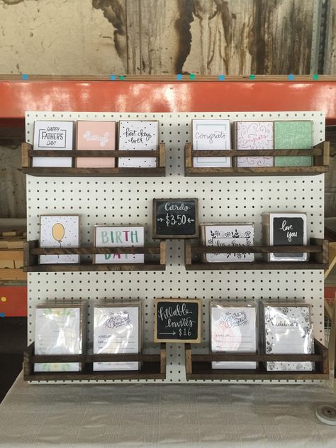 9 DIY Ideas for Your CLC Booth or Table - Craft Lake City Notebook Display Ideas, Greeting Card Holder Display, Studio Pegboard, Pegboard Ikea, Fair Display Ideas, Craft Show Display Ideas, Pegboard Display, Craft Fair Booth Display, Craft Show Booths