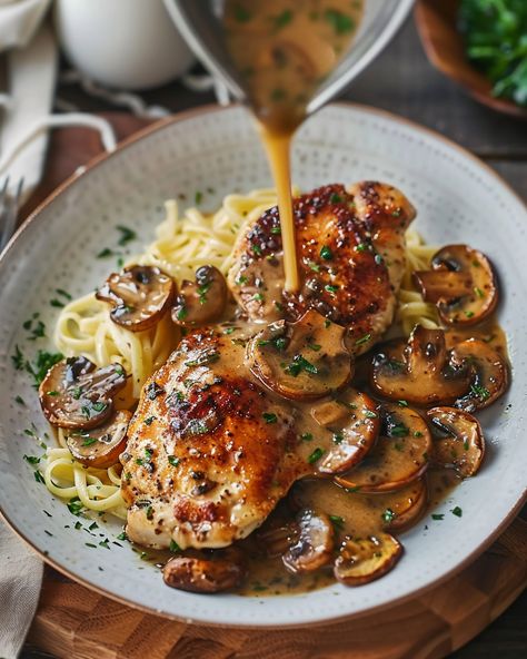 Classic Chicken Marsala with Creamy Mushroom Sauce Chicken Mushroom Marsala, Italian Pastas, Chinese Chicken Salad Recipe, Chicken Marsala Recipe, Marsala Sauce, Marsala Recipe, Creamy Garlic Mushrooms, Chinese Chicken Salad, Marsala Chicken Recipes