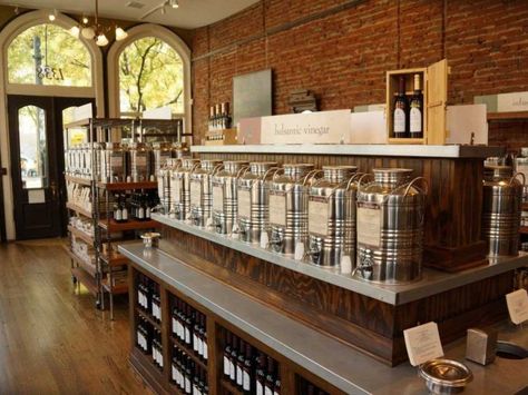 EVOO Marketplace Store Retail Design, Olive Oil Store, Well Ideas, Eco Store, Market Stands, Olive Oil And Vinegar, Retail Shelving, Eco Packaging, Wooden Pallet Projects