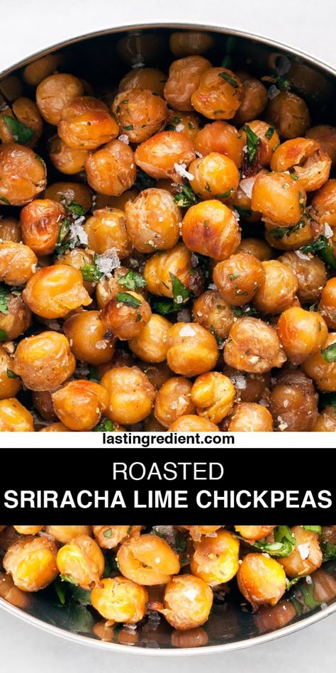 Crispy and a bit spicy, oven-roasted sriracha lime chickpeas are a healthy snack. They also are a great topping for salads (instead of croutons) and roasted vegetables. Spicy Chick Peas Recipes, Roasted Chickpeas Oven, Healthy Spicy Snacks, Vegetarian Appetizer Recipes, Spicy Roasted Chickpeas, Chickpeas Roasted, Spicy Chickpeas, Oven Roasted Chickpeas, Vegetarian Appetizer