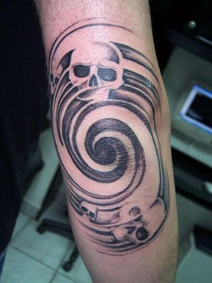 elbow Tattoos For Inside Elbow, Wave Elbow Tattoo, Round Elbow Tattoo, Elbow Filler Tattoos For Women, Elbow Tattoo Japanese, Men’s Tattoos Elbow, Elbow Tattoo Design, Elbow Tattoo Ideas, Tattoo Stencil Ideas