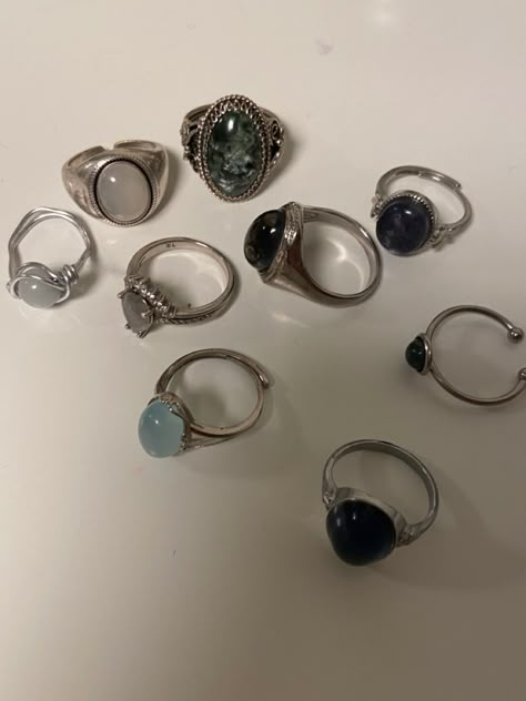 Silver Vintage Rings Aesthetic, Dark Academia Accessories Rings, Witchy Rings Aesthetic, Funky Rings Aesthetic, Metal Rings Aesthetic, Dark Academia Jewelry Aesthetic, Swaggy Accessories, Grunge Jewelry Rings, Grunge Rings Aesthetic