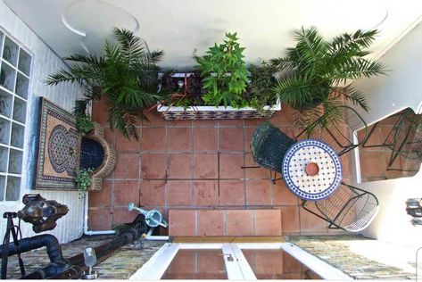 Spanish Courtyard Ideas, Tiny Courtyard, Mexican Courtyard, Italian Courtyard, Mediterranean Courtyard, French Courtyard, Brick Courtyard, Spanish Courtyard, Tiny Garden Ideas