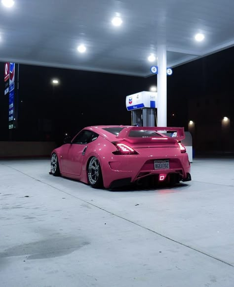 SPORT CARS Pink Modified Car, Pink Nissan Gtr R35, Pink Skyline R34, Tsurikawa Aesthetic, Nissan 370z Pink, Pink Nissan 350z, Nissan 370z Interior, Mazda Sports Cars, Pink Gtr R35