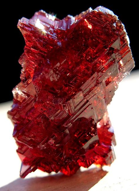 Deep red Spessartite Garnet Crystal from Navegador mine Brazil Photo: GoldenHourMinerals Minerals Crystals Rocks, Crystal Aesthetic, Spessartite Garnet, Garnet Crystal, Rock Minerals, Garnet Jewelry, Mineral Stone, Garnet Stone, Minerals And Gemstones