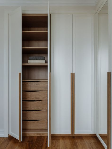 Ikea Wardrobe Design, Contemporary Closet, Bedroom Built In Wardrobe, Ikea Wardrobe, Wooden Closet, Wardrobe Designs, Wardrobe Interior Design, Build A Closet, Wardrobe Design Bedroom