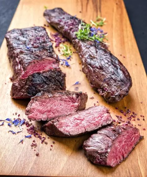 Sous Vide Elk Steak, Venison Sous Vide, Sous Vide Venison Roast, Venison Loin Steak Recipes, Carnivore Venison Recipes, Venison Loin Recipes, Sous Vide Venison, Deer Tenderloin Recipes, Deer Backstrap Recipes