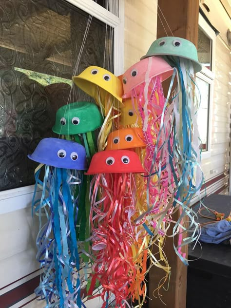 Sea Creature Party Decorations, Under The Sea Theme Preschool Decoration, Scuba Vbs Bulletin Board, Beach Decorations For Classroom, Sea Creature Crafts For Kids Preschool, Ocean Theme School Decorations, Ocean Mural Preschool, Ocean Theme Hallway, Summer Parade Float Ideas