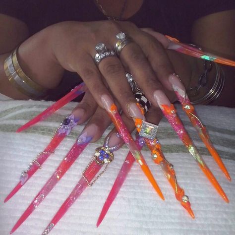 Extremely Long Nails, Nails Matching, Easy Slider Recipes, Easy Slider, Longer Nails, Press On Toenails, Diy Acrylic Nails, Long Nail Designs, Tap Tap