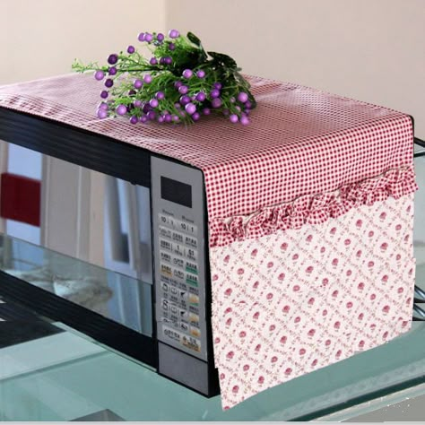 Creazioni stoffa Oven Cover, Red Dragonfly, Microwave Cover, Sweet Fashion, Kitchen Crafts, Appliance Covers, Sweet Style, Microwave Oven, Dust Cover