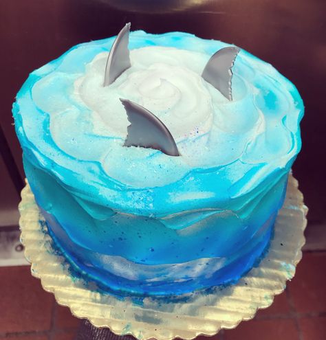 Shark Cake Designs, Shark Bday Cake, Shark Party Cake, Shark Birthday Cake Ideas, Shark Themed Birthday Cake, Shark Birthday Cakes For Boys, Shark Week Cake Ideas, Mermaid Shark Cake, Hammerhead Shark Cake