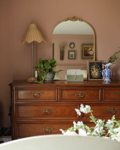 Antique Dressers Bedroom, Marble Top Dresser Bedroom, Antique Sideboard Styling, Vintage Inspired Dresser, Mirror Above Tall Dresser, Styling Antique Dresser, Renovated Chest Of Drawers, Credenza In Bedroom, Books On Bedside Table