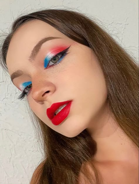 Makeup Looks 4th Of July, Blue Red And White Makeup, 4th July Eye Makeup, Memorial Day Eye Makeup, Forth Of July Makeup Simple, Red White And Blue Make Up, 4th Of July Easy Makeup, Fourth Of July Make Up Ideas Easy, Red White And Blue Eyeliner