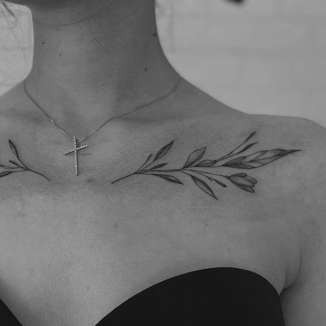 Tattoo Tattoo Between Shoulder Blades, Dainty Chest Tattoo Female, Tats Ideas, Elegant Tattoos, Chest Tattoo, Tattoo Idea, Maple Leaf Tattoo, I Tattoo, Tattoos For Women