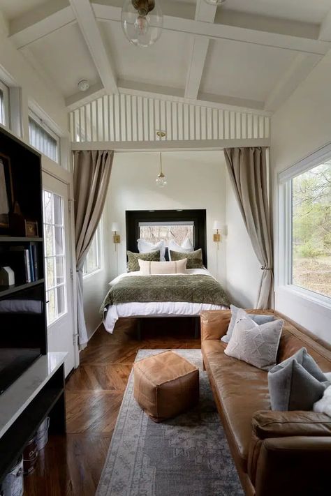 Dreamy Farmhouse Style Tiny House Includes Option for Downstairs Bedroom - Living in a shoebox Bedroom Office Space, Tiny House Company, Downstairs Bedroom, Tiny House Interior Design, Tiny House Trailer, Tiny Home Ideas, Country Retreat, Sleeping Loft, House Cabin