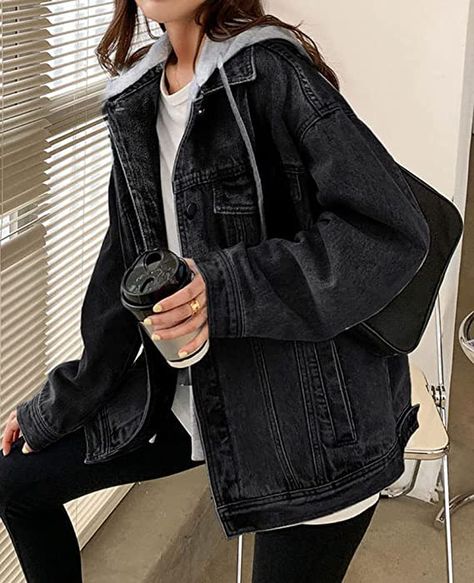 Black Denim Outfit Women, Hoodie Under Jean Jacket Outfit, Hoodie Under Denim Jacket, Outfit With Black Denim Jacket, Jean Jacket Hoodie Outfit Women, Denim Jackets Aesthetic, Styles With Jeans Jacket, Hoodie Denim Jacket Outfits, Casual Outfits With Jacket