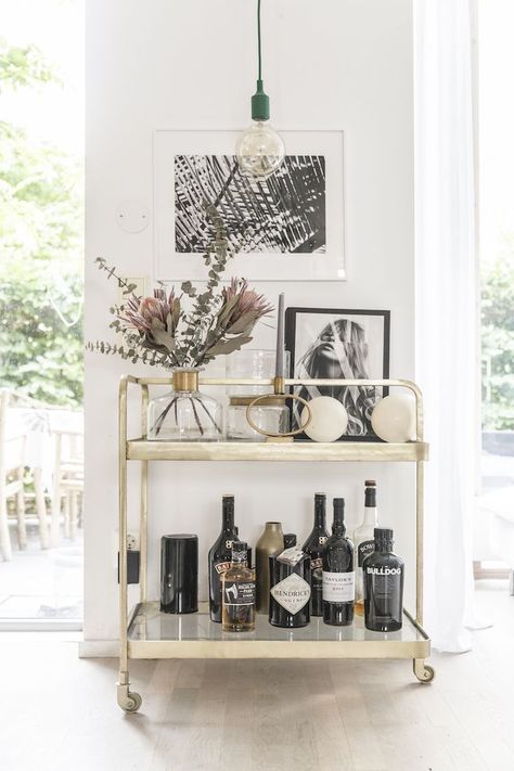 A tour of my kitchen! Bar Cart Inspo, Bar Cart Ideas, Gold Bar Cart, Bar Cart Styling, Cart Ideas, Drinks Trolley, Kitchen Counter Stools, Cart Decor, Bar Cart Decor