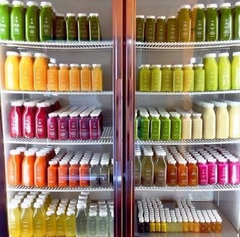 𝓛. on Twitter: "self care is a priority 🍵🧖🏼‍♀️… " Healthy Fridge, Juice Bar Design, Juice Packaging, Smoothie Bar, Drink Bar, Fruit Shop, Fridge Organization, Juice Bar, Pantry Design