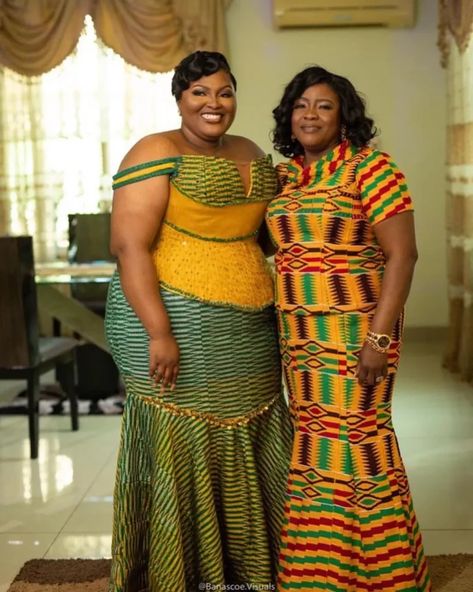 Mother Of The Bride Kente Styles, Bride Kente Styles, Kente Styles For Wedding Guest, Kente Styles Ghana Women, Kente Styles For Older Women, Kente Styles For Graduation, Brocade Asoebi, Ghana Kente Styles, Brocade Asoebi Styles