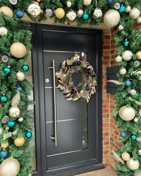 Bauble Door Arch, Christmas Door Arch, Christmas Tree Arch, Office Seating Area, Tree Arch, Gold Baubles, Door Arch, Christmas Arch, Blue Baubles