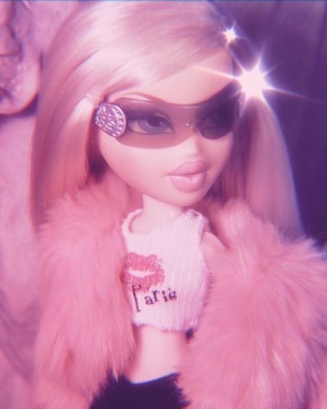 Yk2 Aesthetic, Hollaback Girl, Pink Glitter Wallpaper, Salon Logo Design, Bratz Girls, Pink Tumblr Aesthetic, Doll Aesthetic, Tumblr Aesthetic, Pink Quotes