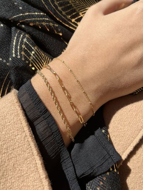 https://ktcollection.com/product/thick-paperclip-bracelet/ Paper Clip Bracelet Stack, Paperclip Bracelet Stack, Perminant Jewelry Bracelet, Permanent Bracelet Stack, Defense Outfit, Phd Defense, Minimalist Modern House, Permanent Jewelry Business, Pink Girl Aesthetic