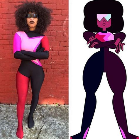 Garnet Cosplay, Kiera Please, Iconic Costumes, Black Cosplayers, Easy Cosplay, Halloween Costumes College Girls, Black Cosplay, Girl Halloween Costume, I Love Being Black