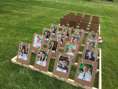 17 Fun Wedding Games (Besides Cornhole!) - WeddingWire Wedding Party Games, Fun Wedding Games, Reception Games, Wedding Reception Games, Wedding Reception Fun, Wedding Activities, בר מצווה, Yard Games, Backyard Games