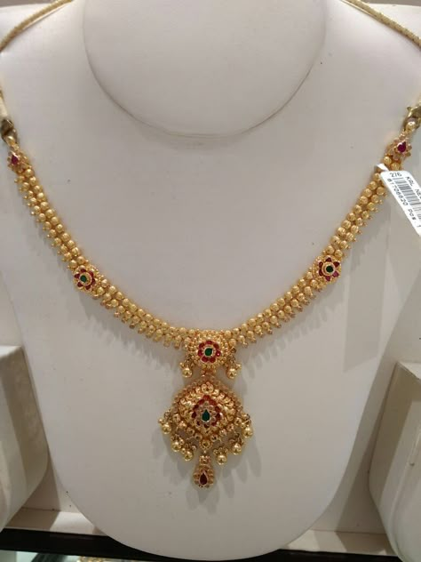 2 Grams Gold Necklace Designs, Balls Chains In Gold, Attigai Necklace Gold, 10gms Gold Necklace Designs, Necklace Designs Gold Indian, Gold Neckles, Necklace Designs Gold, Necklace Design Ideas, Gold Necklace Design