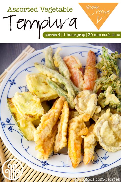 Tempura Recipes, Tempura Vegetables, Vegetable Tempura, Tempura Recipe, Easy Vegetables, Korean Pancake, Zucchini Flowers, Tempura Batter, Shrimp Tempura