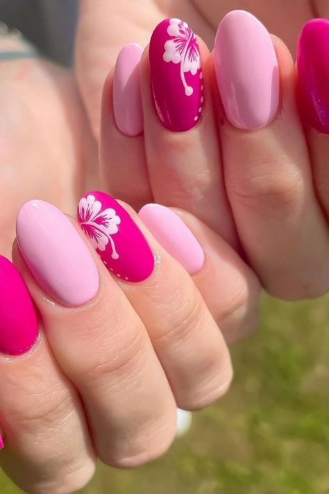 nail designs Pretty Nails For Summer Simple, Summer Theme Nails, Change Personality, Nails Challenge, Preppy Nails, Beach Nail, Tropical Nails, Bright Summer Nails, Amazing Nails