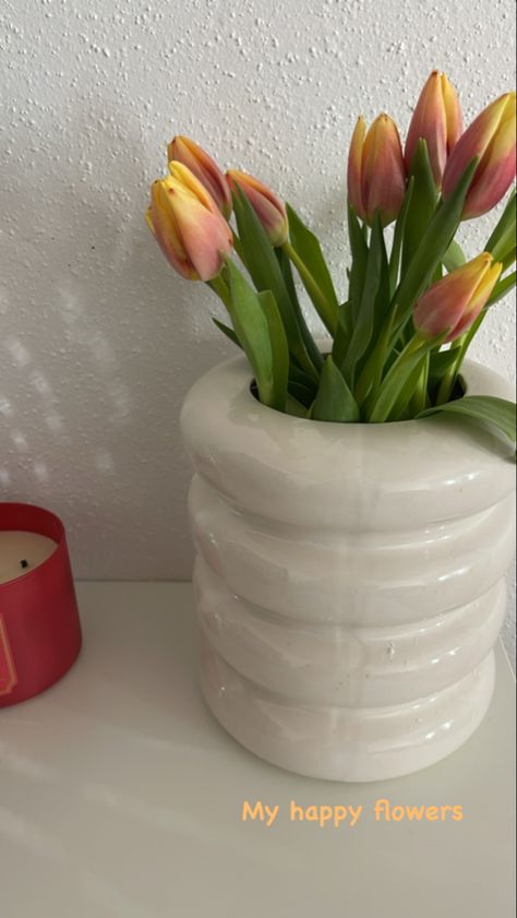 Spring flowers, spring vibes, cute flower vase, danish pastel room decor Cute Flower Vase, Danish Pastel Vase, Tulips Vase Aesthetic, Danish Pastel Room Decor, Pink Flowers In Vase Aesthetic, Pastel Pink Vase, Pink Tulips Vase, Danish Pastel Room, Pastel Room Decor