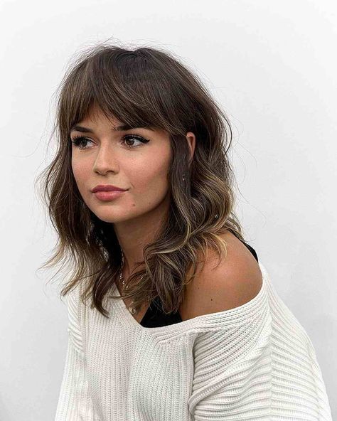 Medium Layered Haircuts For Thick Hair Shaggy Hairstyles, Soft Haircuts For Women, Chic Bangs Hair, Two Color Hair With Bangs, Medium Length Hair With Bangs 2023, A Line Long Bob With Bangs, Medium Length Haircut With Bangs 2023, Partial Balayage With Bangs, Cute Mid Length Hairstyles With Bangs