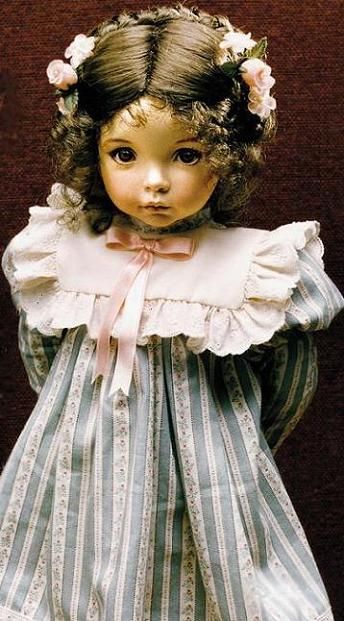 Here's the original Emily doll by Dianna Effner, beautiful doll.... She creates absolute masterpieces.  I have several of hers. Куклы American Girl, Sandakan, Victorian Dolls, Realistic Dolls, Old Dolls, Artist Doll, Hello Dolly, Dollhouse Dolls, Pretty Dolls