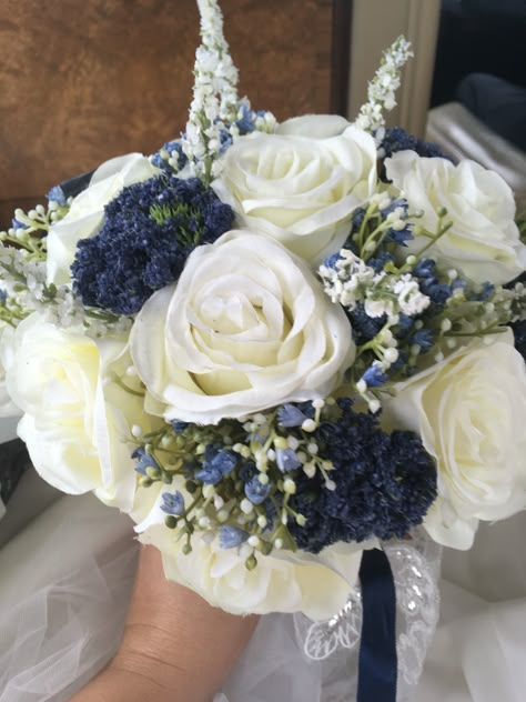 My cream and navy bouquet White And Navy Blue Bouquet, Navy Blue And White Bouquet Wedding, Navy Bouquet Prom, Navy Blue Prom Bouquet Ideas, Navy Prom Flowers, Prom Flowers Navy Dress, Navy Blue Flower Bouquet, Bouquet For Navy Blue Dress, Navy And White Flowers