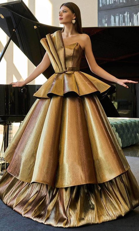 Dramatic Gown, Gold Bedding, Off Shoulder Cocktail Dress, Side Cutout Dress, Satin Prom Dresses, Gold Furniture, Tie Fashion, Best Prom Dresses, Junior Prom