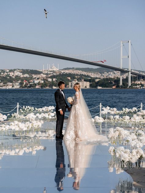 Istanbul Wedding Venues, Wedding In Istanbul, Turkey Wedding Dress, Wedding Turkey, Istanbul Wedding, Turkish Bride, Turkey Wedding, Marriage Photography, Turkish Wedding