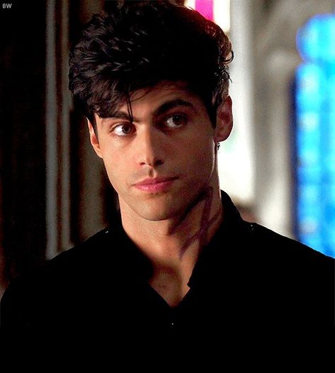 Azriel Acotar Matthew Daddario, Alec Lightwood Aesthetic, Matt Daddario, Original Doctor Who, New Profile Pic, Cody Christian, Matthew Daddario, Alec Lightwood, Books For Boys