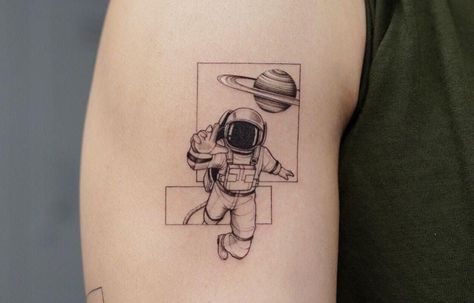 Realistic Space Tattoo, Astronaut And Scuba Diver Tattoo, Astronaut Tattoo Men, Astronaut Tattoo Minimalist, Space Tattoos Men, Astronaut Space Tattoo, Small Astronaut Tattoo, Astronaut Tattoo Stencil, Space Man Tattoo