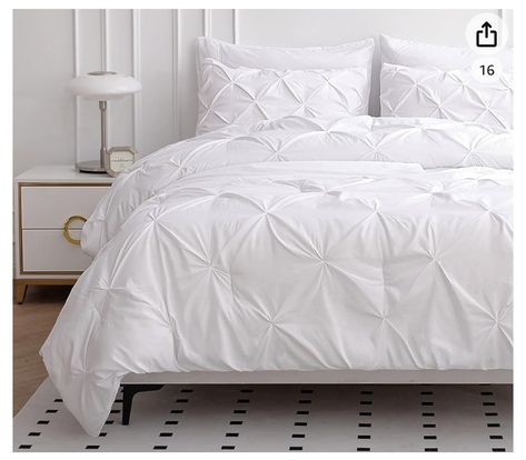 WHAT'S INCLUDED: Lane Linen offers a twin comforter set that combines pinch pleats and geometric patterns for a stylish and modern look. a sophisticated and elegant comforter set that will transform the bedroom into a chic retreat. Pintuck Duvet Cover, Queen Size Bed Sets, Cama Queen Size, Linen Comforter, Queen Size Comforter, Lit King Size, Lightweight Bedding, Twin Comforter, King Comforter Sets