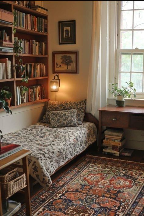 Cozy Retro Apartment, Dorm Vintage Aesthetic, Dorm Window Decor, Vintage Dorm Room Aesthetic, Victorian Dorm Room, Cozy Room Vintage, Apartment Spare Room Ideas, Old Apartment Decor, Vintage House Decor Ideas