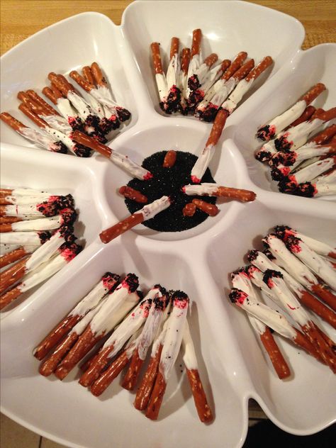 Halloween Appetizer Ideas, Party Food Ideas For Kids, Halloween Jello, Mummy Cookies, Halloween Appetizer, Halloween Straws, Spooky Cake, Halloween Party Food Ideas, Halloween Cake Pops