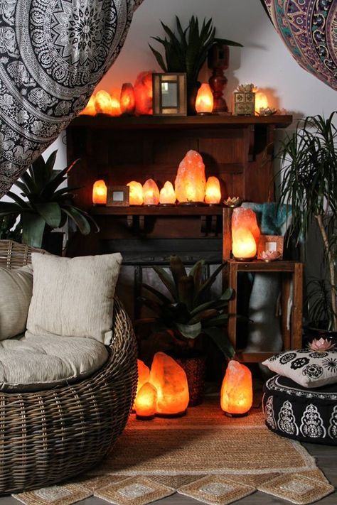 I like this idea of having a collection of salt lamps. Salt Lamp Decor, Yoga Meditation Room, Reiki Room, Salt Rock Lamp, Crystal Lamps, Meditation Room Decor, Healing Room, Meditation Corner, Meditation Rooms