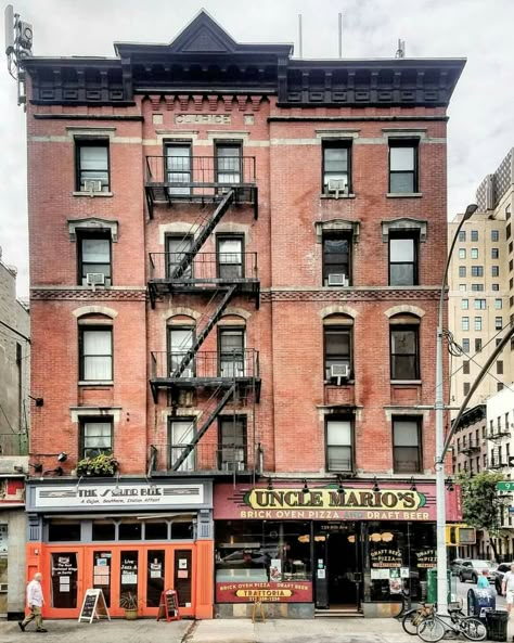 Ny Apartment Exterior, Apartment On Top Of Shop, Cool Apartment Buildings, City Apartment Exterior, Apartment Nyc Exterior, Nyc Apartment Building, Hell's Kitchen, Manhattan Architecture, Industrial Apartment Exterior