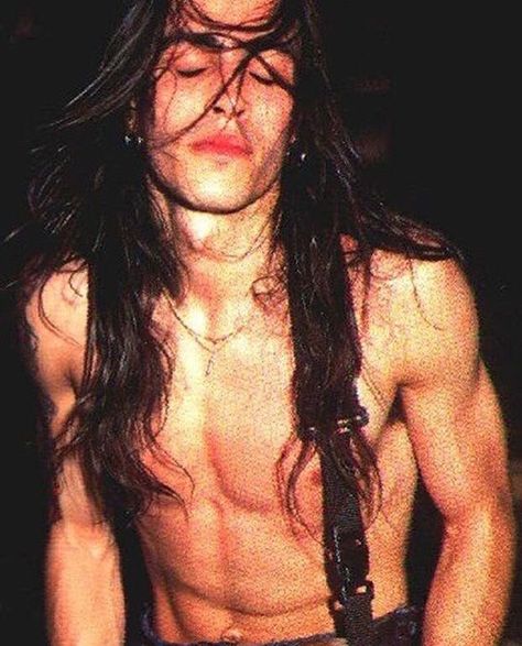 Metalhead Guy, Nuno Bettencourt, Metal Heads, Long Hair Men, Men With Long Hair, Long Haired Men, Metal Head, Gender Envy, Pretty Men