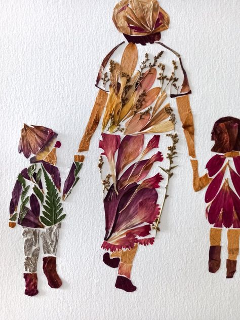 Grandma w/ Grandkids × Pressed Flower Art Flower Art With Real Flowers, Pressed Flower Animal Art, Grandma Arts And Crafts, Pressed Flower Portrait, Painting With Pressed Flowers, Pressed Flower Mixed Media, Art Using Real Flowers, Projects With Pressed Flowers, Dried Flower Artwork