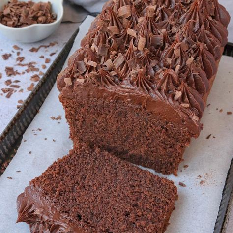 Chocolate Loaf Cake The Baking Explorer, Loaf Tin Recipes, Loaf Pan Cakes, Tin Cakes, Chocolate Loaf, Chocolate Loaf Cake, Tea Loaf, Cake Recepies, Loaf Cake Recipes